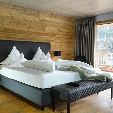 Skilodge Oberlech-3